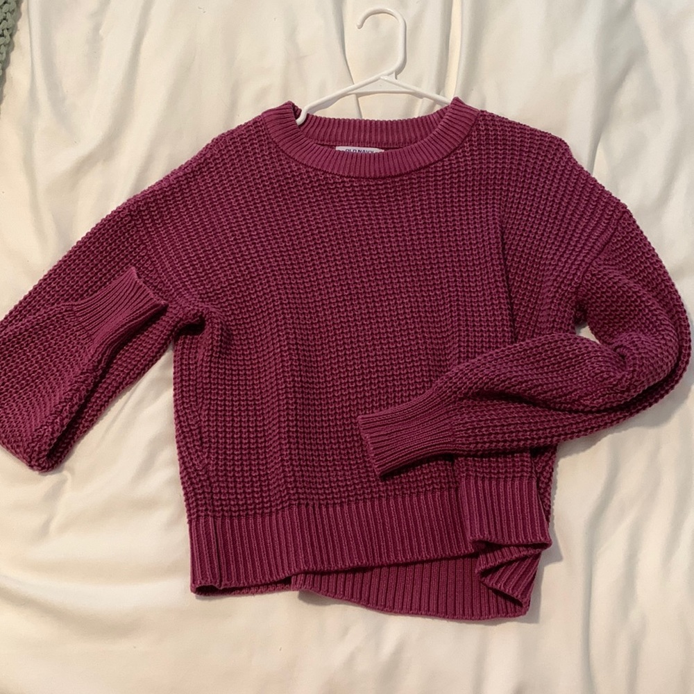 Old navy sweater